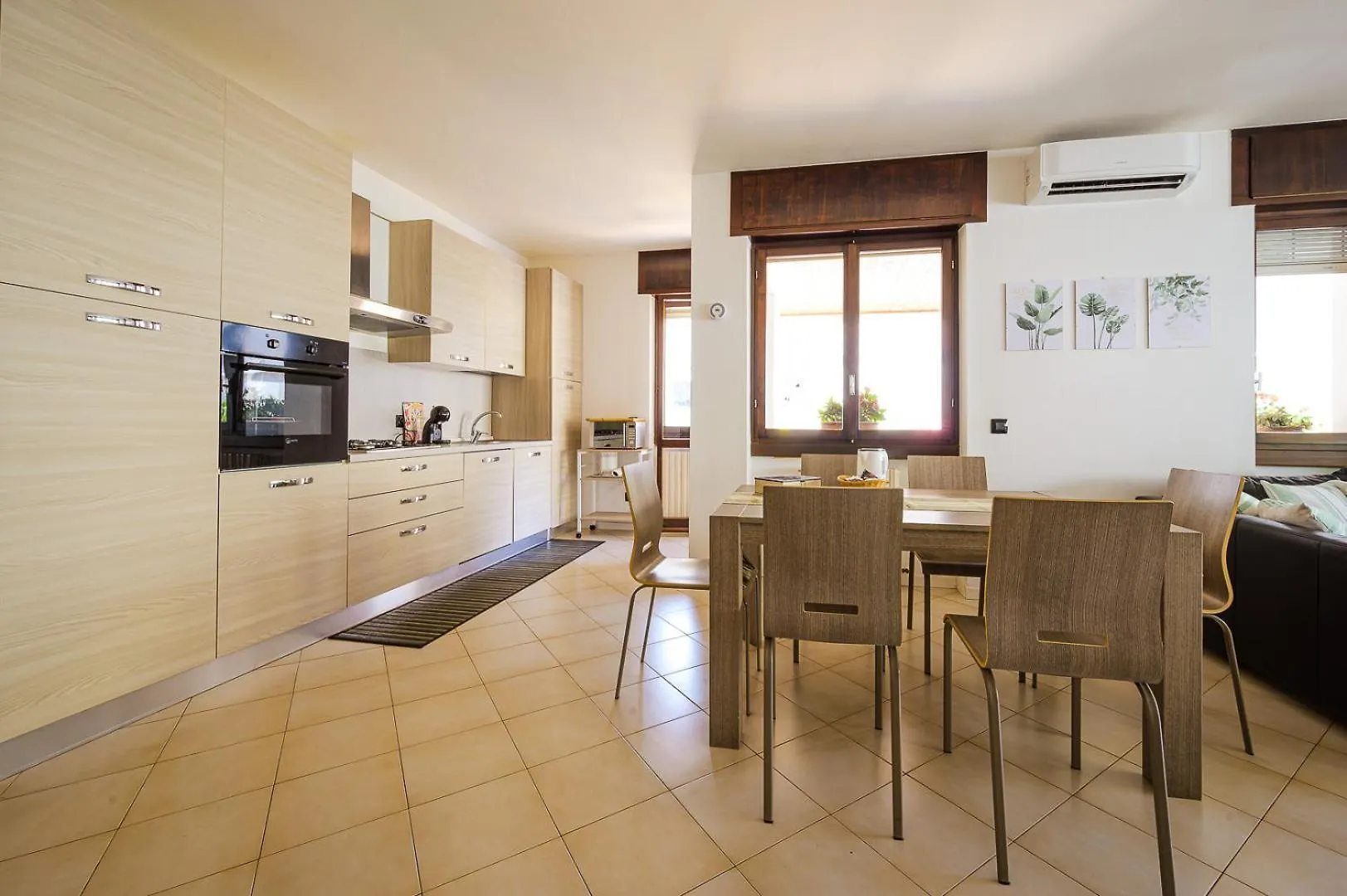 Casa Dei Pini Apartment Tirano